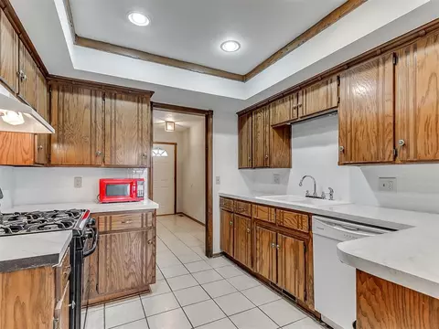 10320 Birkenhead Rd, Yukon, OK 73099 photo 17