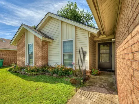 10320 Birkenhead Rd, Yukon, OK 73099 photo 4