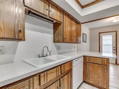 10320 Birkenhead Rd, Yukon, OK 73099 photo 18
