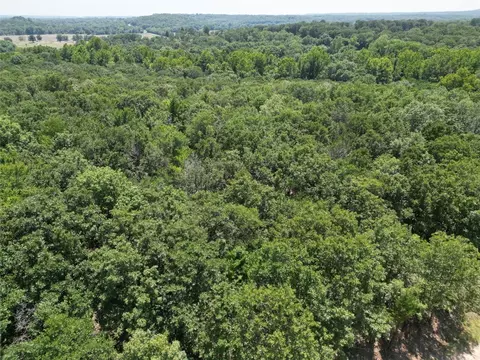 E 136 Rd Road, Holdenville, OK 74848