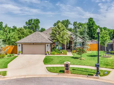 13600 Calabria Trl, Oklahoma City, OK 73170