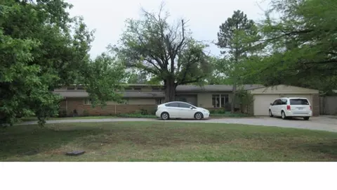 1700 Coventry Ln, Oklahoma City, OK 73120
