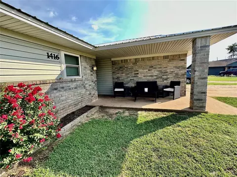1416 Allyson Cir, Altus, OK 73521