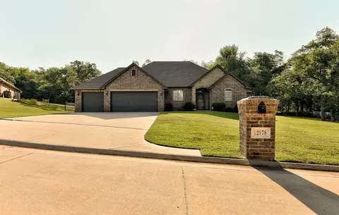 12578 Sweet Pt, Guthrie, OK 73044