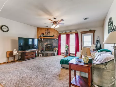 1945 County Road 1210 Rd, Tuttle, OK 73089 photo 5