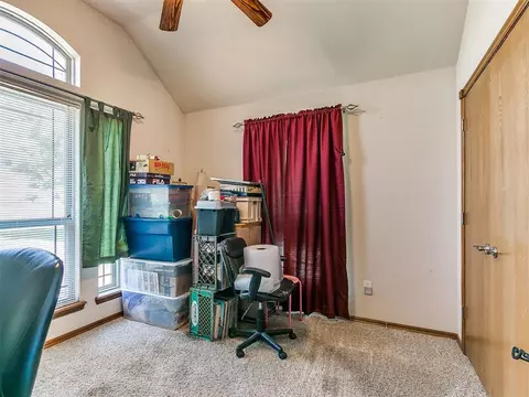 1945 County Road 1210 Rd, Tuttle, OK 73089 photo 11