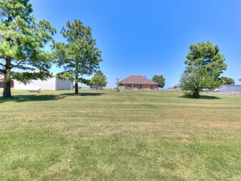 1945 County Road 1210 Rd, Tuttle, OK 73089 photo 15