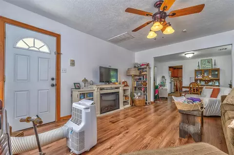 628 S 9th St, Chickasha, OK 73018 photo 6