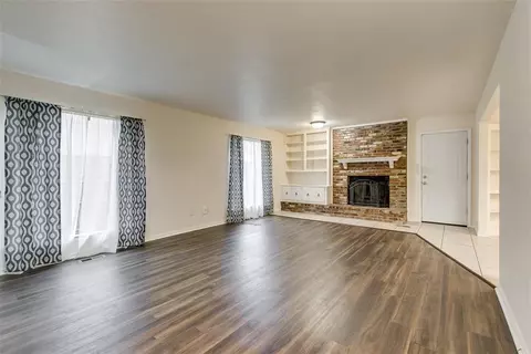 9904 Harvest Hills Rd, Oklahoma City, OK 73162