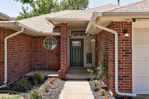 924 Goshawk Dr, Norman, OK 73072 photo 6