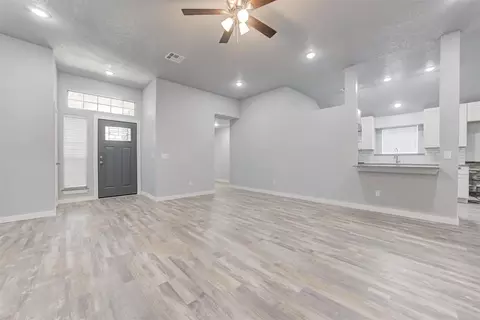 924 Goshawk Dr, Norman, OK 73072 photo 11