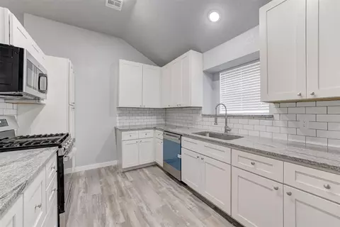 924 Goshawk Dr, Norman, OK 73072 photo 17