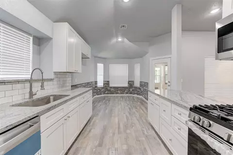 924 Goshawk Dr, Norman, OK 73072 photo 19