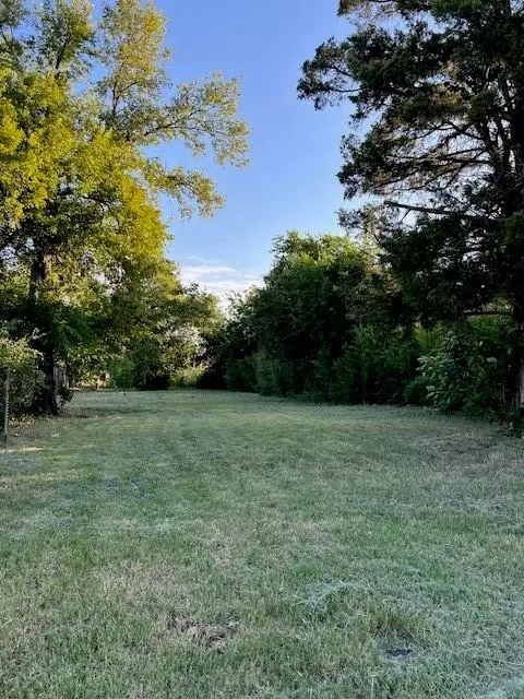 1241 NW 97th St, Oklahoma City, OK 73114