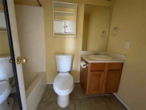 121 Bryan Dr, Edmond, OK 73003 photo 6
