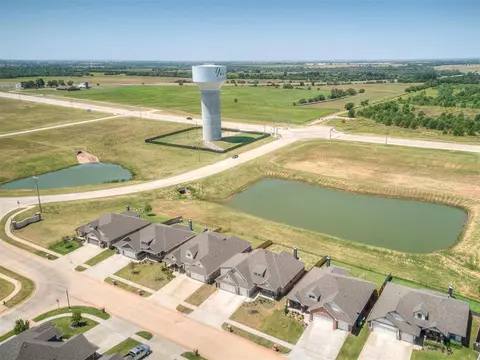 628 Side Track Rd, Yukon, OK 73099 photo 47