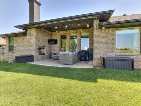 628 Side Track Rd, Yukon, OK 73099 photo 43