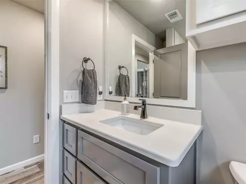 628 Side Track Rd, Yukon, OK 73099 photo 35