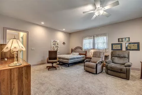 412 E 4th St, Edmond, OK 73034 photo 24