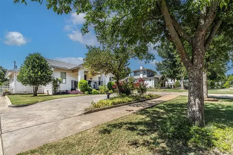 412 E 4th St, Edmond, OK 73034 photo 6
