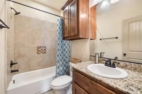 236 Glover Cir, Elgin, OK 73538 photo 19