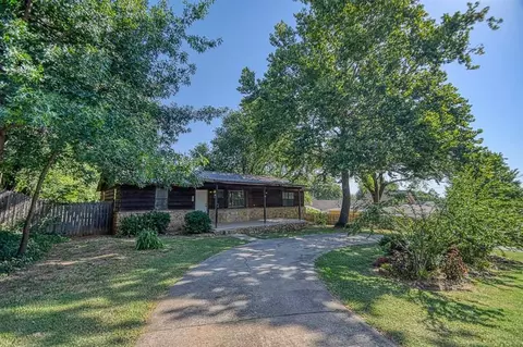 223 W Monroe St, Purcell, OK 73080