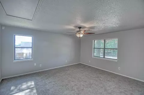 223 W Monroe St, Purcell, OK 73080 photo 4