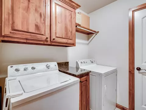 9221 Megans Way, Mcloud, OK 74851 photo 32