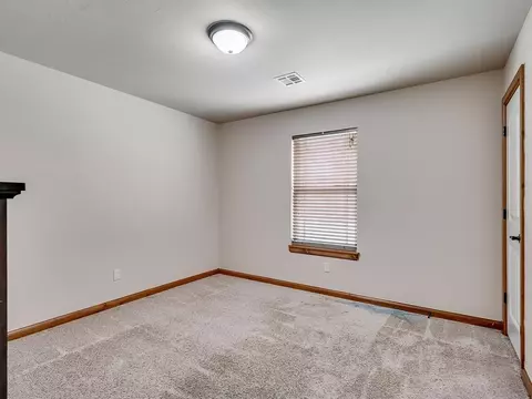 9221 Megans Way, Mcloud, OK 74851 photo 26