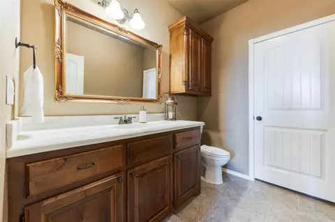 1309 Denver Cir, Moore, OK 73160 photo 24