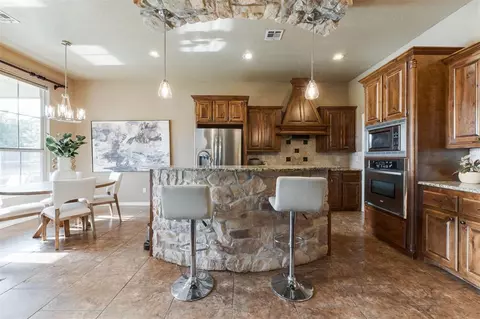 1309 Denver Cir, Moore, OK 73160 photo 7