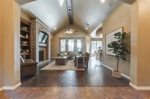 1309 Denver Cir, Moore, OK 73160 photo 5