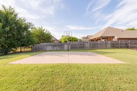 1309 Denver Cir, Moore, OK 73160 photo 30