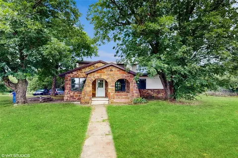 2122 N Dobbs Rd, Harrah, OK 73045