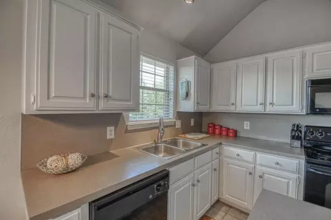 1426 SW 24th St, Moore, OK 73170 photo 13