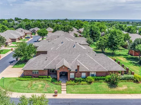 13844 Hollow Glen Rd, Edmond, OK 73013