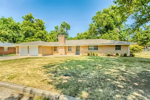 1511 Sunset Dr, Norman, OK 73069