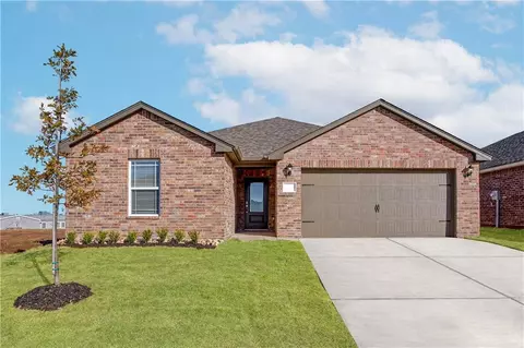 1601 Vermilion Ln, El Reno, OK 73036