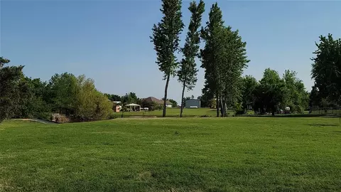 1960 SW 59th St, Mustang, OK 73064