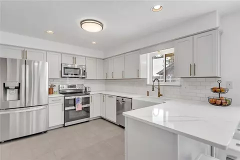 2501 Brookhaven Dr, Edmond, OK 73034