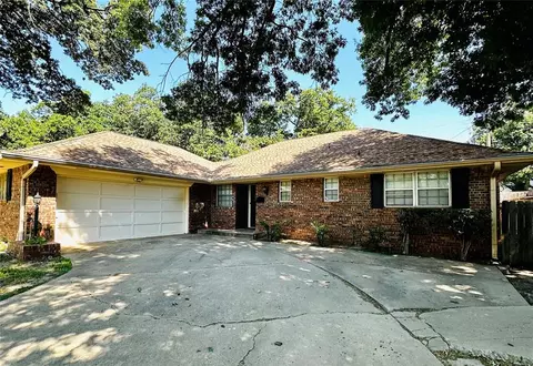 5821 NW 31st Ter, Oklahoma City, OK 73122