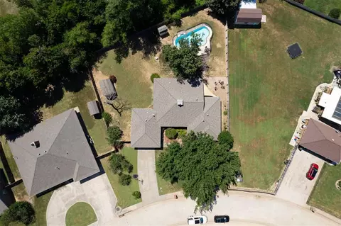 1308 Elk Run, Yukon, OK 73099