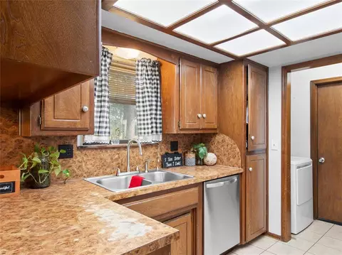 21121 Judy Cir, Mcloud, OK 74851 photo 11