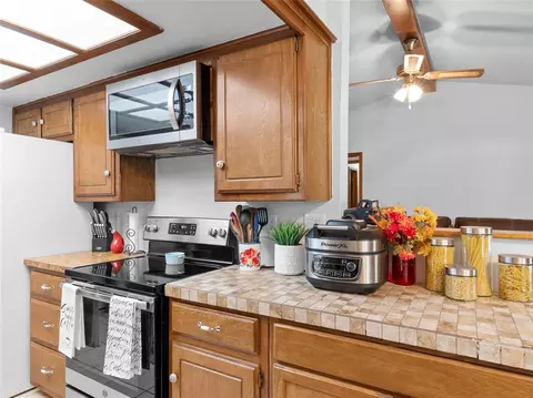 21121 Judy Cir, Mcloud, OK 74851 photo 10
