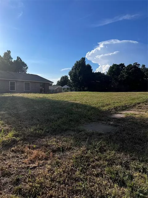 NE 10th Street, Oklahoma City, OK 73117