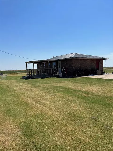 13510 SW 52nd St, Geronimo, OK 73543 photo 4