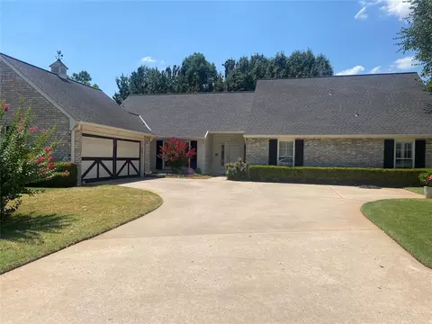 11301 Blue Sage Rd, Oklahoma City, OK 73120