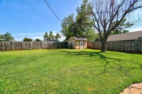 316 Memory Ln, Edmond, OK 73013 photo 37