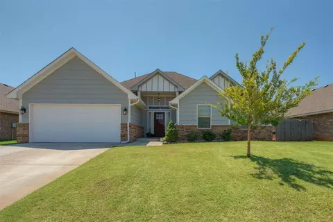 8304 NW 158th St, Edmond, OK 73013