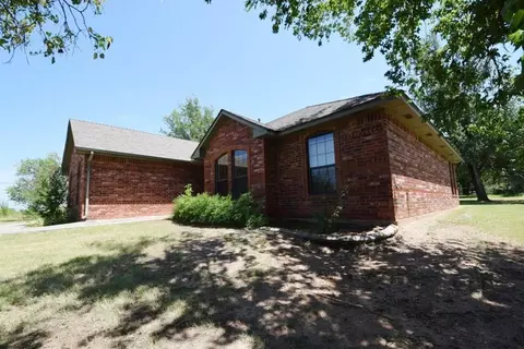2530 NW 24th St, Newcastle, OK 73065
